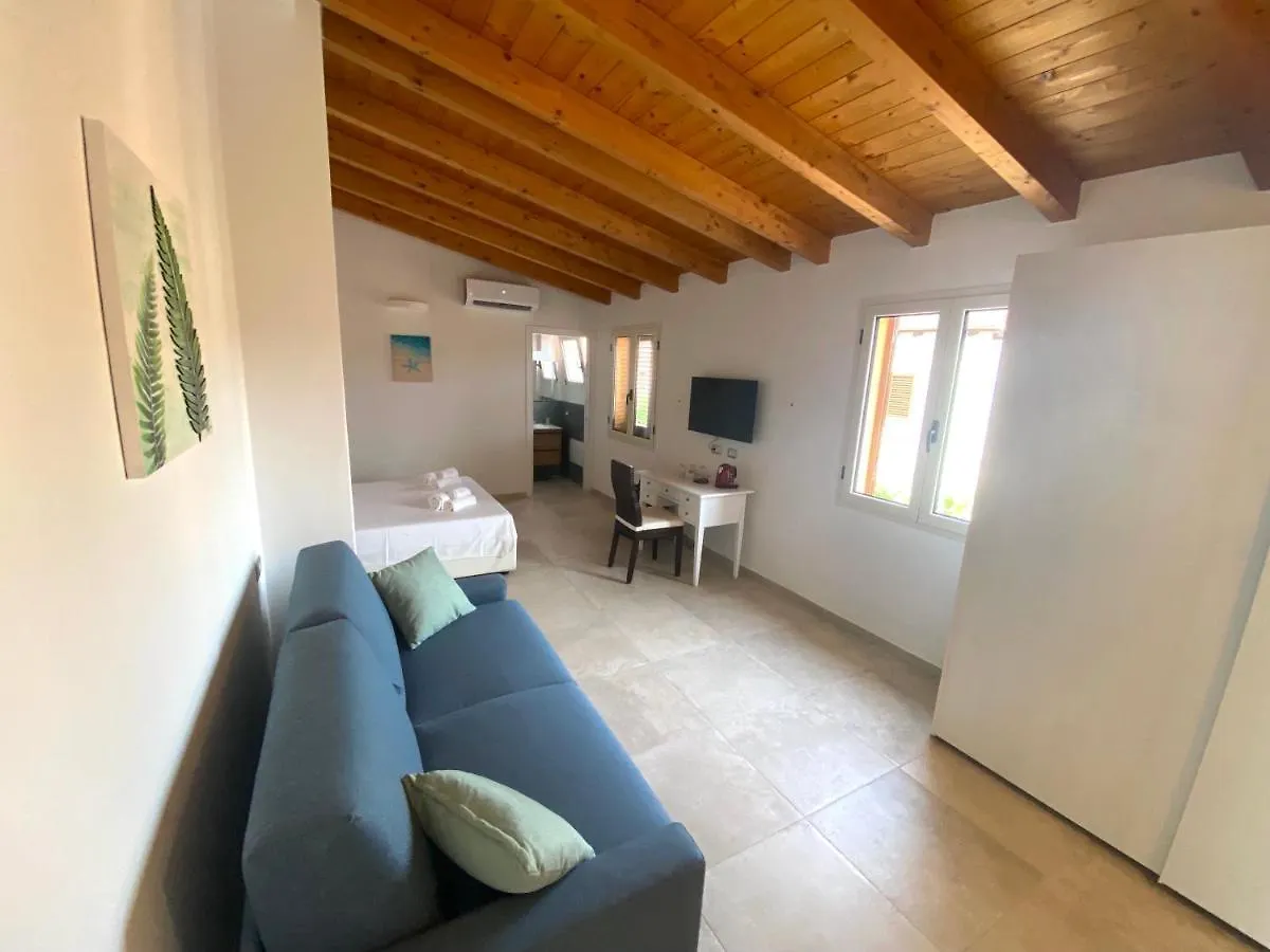 Guest house Punto Zero Rooms San Teodoro