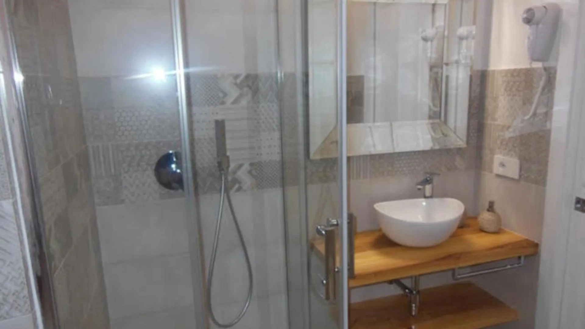 Punto Zero Rooms San Teodoro  Italy