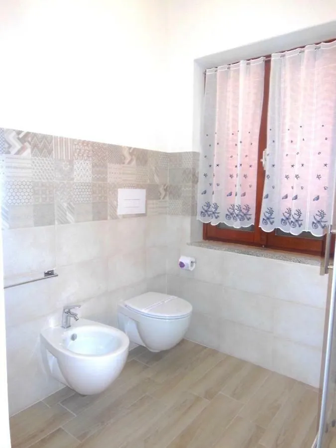 Punto Zero Rooms San Teodoro  Guest house